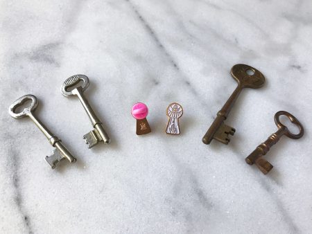 Keyhole Pin Online Hot Sale